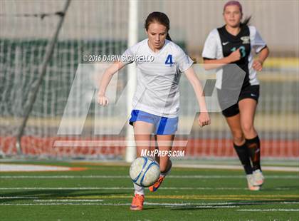 Thumbnail 1 in Highland vs. Mesquite (Coyote Classic Tournament) photogallery.