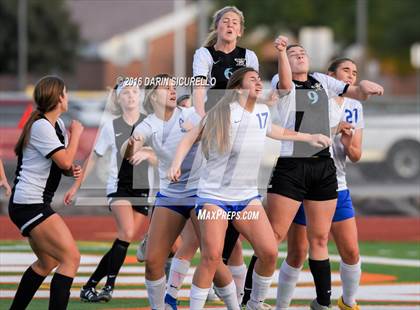 Thumbnail 3 in Highland vs. Mesquite (Coyote Classic Tournament) photogallery.