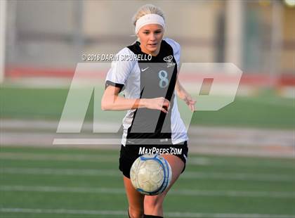 Thumbnail 2 in Highland vs. Mesquite (Coyote Classic Tournament) photogallery.