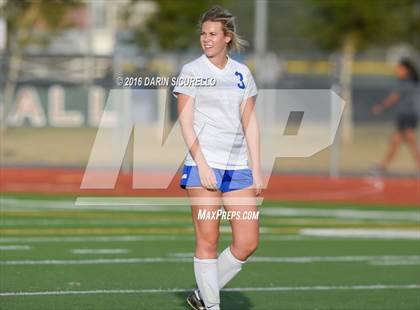 Thumbnail 3 in Highland vs. Mesquite (Coyote Classic Tournament) photogallery.