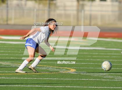 Thumbnail 2 in Highland vs. Mesquite (Coyote Classic Tournament) photogallery.