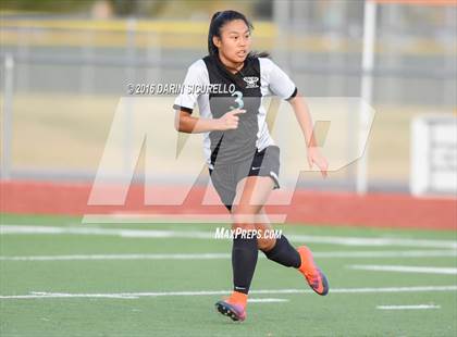 Thumbnail 1 in Highland vs. Mesquite (Coyote Classic Tournament) photogallery.