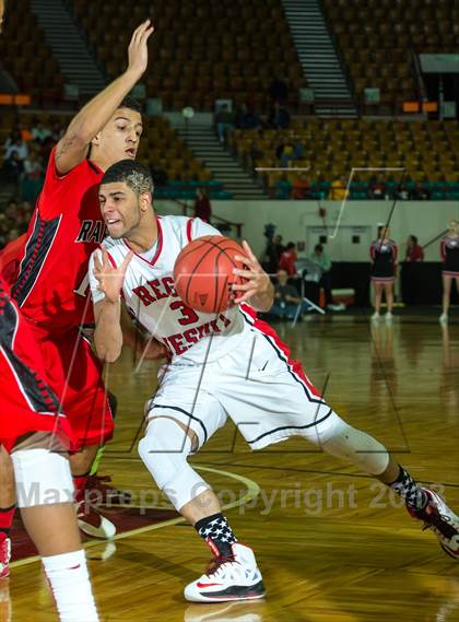 Thumbnail 2 in Regis Jesuit vs. Eaglecrest (CHSAA 5A Great 8) photogallery.
