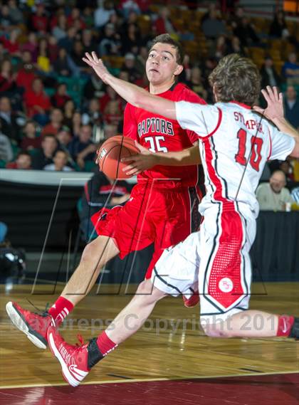 Thumbnail 2 in Regis Jesuit vs. Eaglecrest (CHSAA 5A Great 8) photogallery.