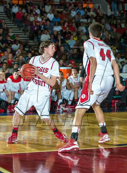 Thumbnail 2 in Regis Jesuit vs. Eaglecrest (CHSAA 5A Great 8) photogallery.