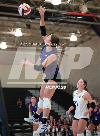 Thumbnail 2 in Tomball Memorial @ College Station photogallery.
