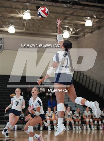 Thumbnail 3 in Tomball Memorial @ College Station photogallery.