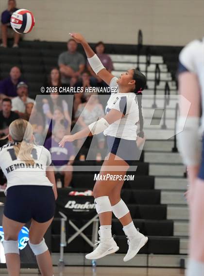 Thumbnail 3 in Tomball Memorial @ College Station photogallery.