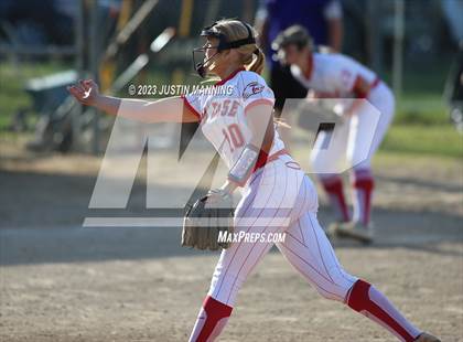Thumbnail 3 in Fouke @ Glen Rose photogallery.