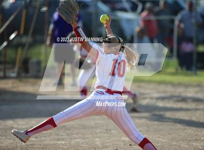 Thumbnail 1 in Fouke @ Glen Rose photogallery.