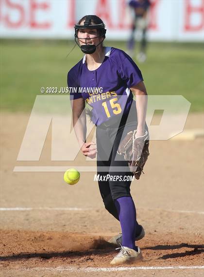 Thumbnail 1 in Fouke @ Glen Rose photogallery.