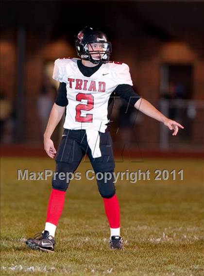 Thumbnail 2 in Triad @ Mascoutah photogallery.