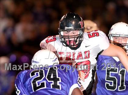 Thumbnail 1 in Triad @ Mascoutah photogallery.