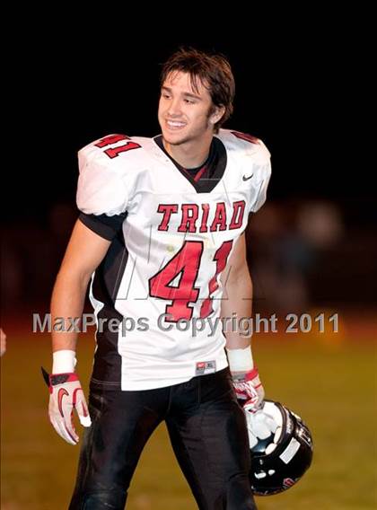 Thumbnail 3 in Triad @ Mascoutah photogallery.