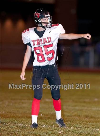 Thumbnail 3 in Triad @ Mascoutah photogallery.