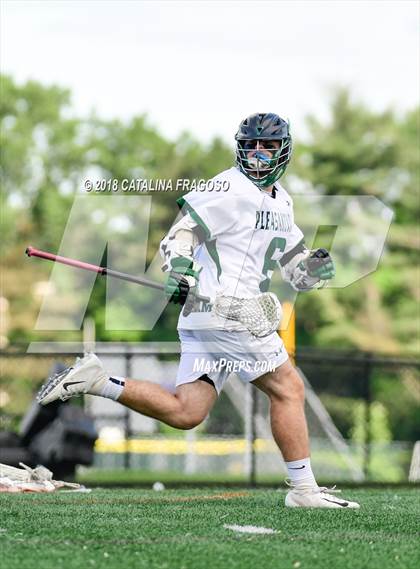 Thumbnail 3 in Mattituck vs. Pleasantville (NYSPHSAA Class D East Semifinals) photogallery.