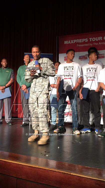 Thumbnail 2 in DeSoto TOC Ceremony photogallery.