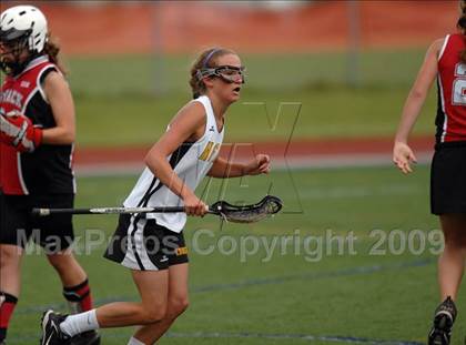 Thumbnail 3 in Nyack vs. Honeoye Falls-Lima (NYSPHSAA Class C Semifinal) photogallery.