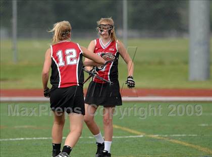 Thumbnail 2 in Nyack vs. Honeoye Falls-Lima (NYSPHSAA Class C Semifinal) photogallery.