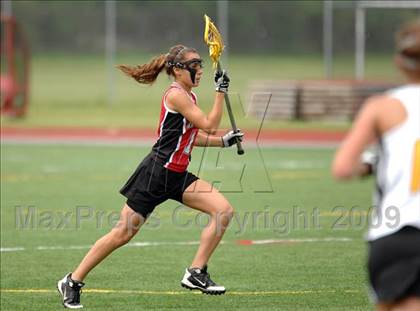 Thumbnail 2 in Nyack vs. Honeoye Falls-Lima (NYSPHSAA Class C Semifinal) photogallery.