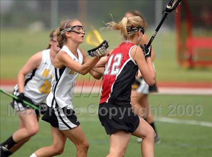 Thumbnail 1 in Nyack vs. Honeoye Falls-Lima (NYSPHSAA Class C Semifinal) photogallery.