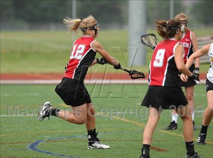 Thumbnail 1 in Nyack vs. Honeoye Falls-Lima (NYSPHSAA Class C Semifinal) photogallery.