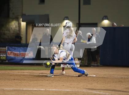 Thumbnail 2 in South Park vs Pine Grove (PIAA 3A Final) photogallery.