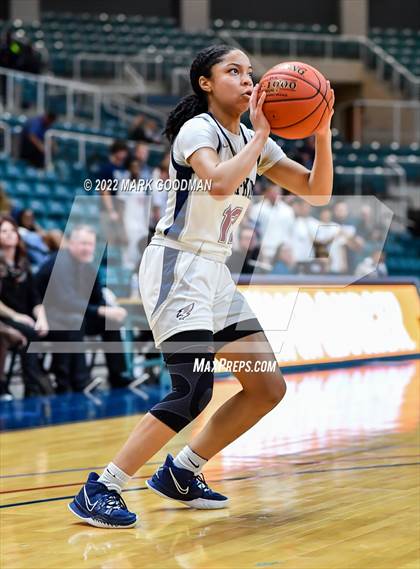 Thumbnail 1 in Tompkins vs George Ranch (UIL 6A Bi-District Playoff) photogallery.