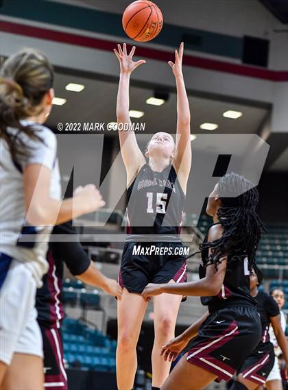 Thumbnail 2 in Tompkins vs George Ranch (UIL 6A Bi-District Playoff) photogallery.