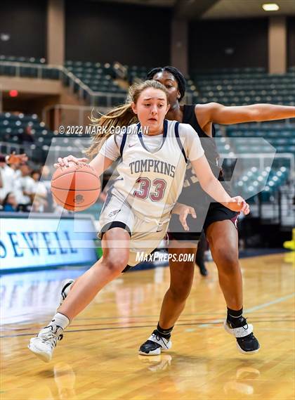 Thumbnail 3 in Tompkins vs George Ranch (UIL 6A Bi-District Playoff) photogallery.