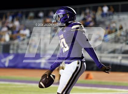 Thumbnail 1 in Van Alstyne @ Alvarado photogallery.