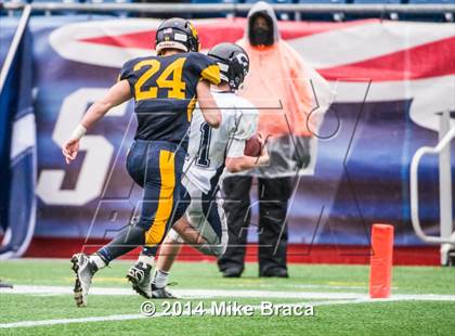 Thumbnail 1 in Cohasset vs. Littleton (MIAA Division 6 Final) photogallery.