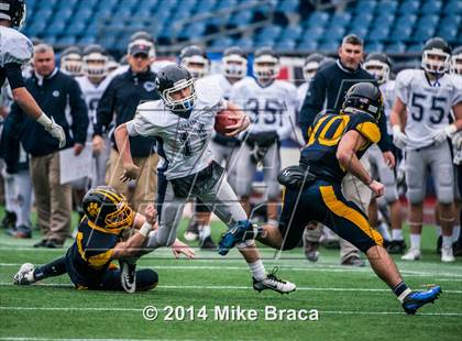 Thumbnail 3 in Cohasset vs. Littleton (MIAA Division 6 Final) photogallery.