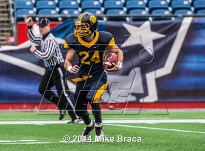 Thumbnail 2 in Cohasset vs. Littleton (MIAA Division 6 Final) photogallery.