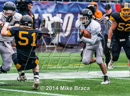 Thumbnail 3 in Cohasset vs. Littleton (MIAA Division 6 Final) photogallery.