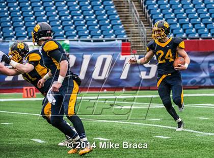 Thumbnail 2 in Cohasset vs. Littleton (MIAA Division 6 Final) photogallery.