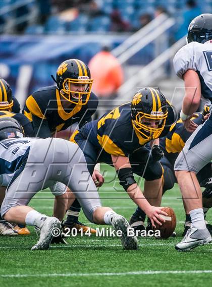 Thumbnail 1 in Cohasset vs. Littleton (MIAA Division 6 Final) photogallery.