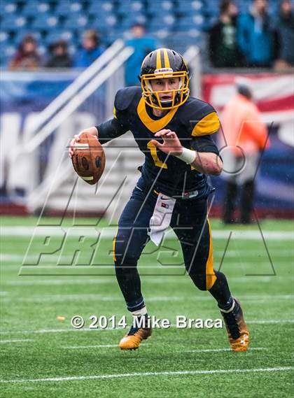 Thumbnail 2 in Cohasset vs. Littleton (MIAA Division 6 Final) photogallery.