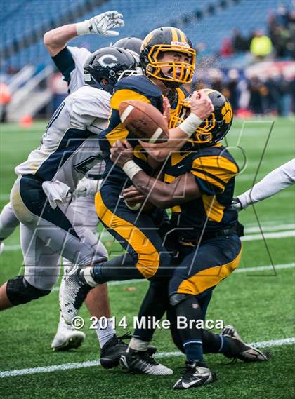 Thumbnail 1 in Cohasset vs. Littleton (MIAA Division 6 Final) photogallery.