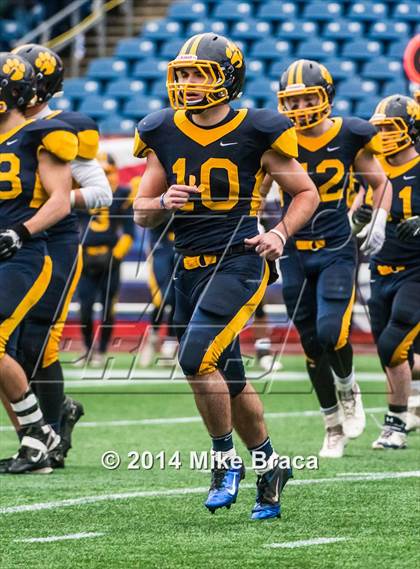 Thumbnail 2 in Cohasset vs. Littleton (MIAA Division 6 Final) photogallery.