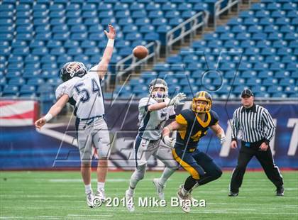 Thumbnail 3 in Cohasset vs. Littleton (MIAA Division 6 Final) photogallery.