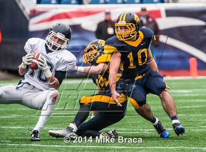 Thumbnail 3 in Cohasset vs. Littleton (MIAA Division 6 Final) photogallery.