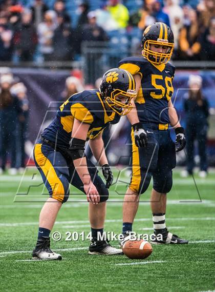 Thumbnail 2 in Cohasset vs. Littleton (MIAA Division 6 Final) photogallery.