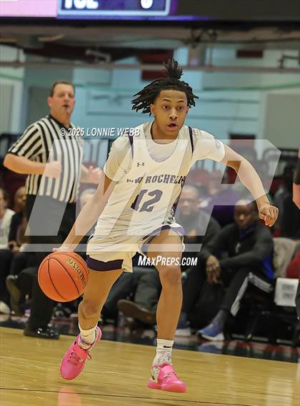Thumbnail 1 in New Rochelle vs. Scarsdale (NYSPHSAA Section 1 Class AAA Semifinal) photogallery.