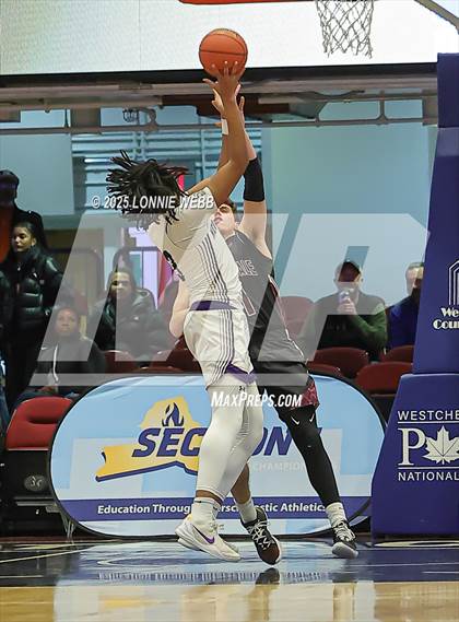 Thumbnail 3 in New Rochelle vs. Scarsdale (NYSPHSAA Section 1 Class AAA Semifinal) photogallery.