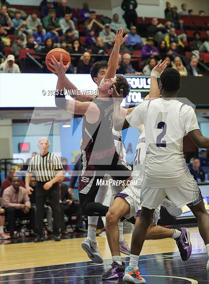 Thumbnail 3 in New Rochelle vs. Scarsdale (NYSPHSAA Section 1 Class AAA Semifinal) photogallery.