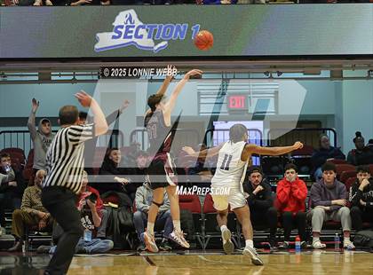 Thumbnail 2 in New Rochelle vs. Scarsdale (NYSPHSAA Section 1 Class AAA Semifinal) photogallery.