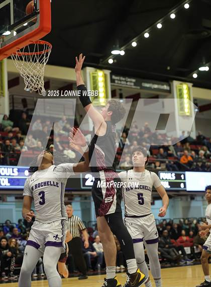 Thumbnail 2 in New Rochelle vs. Scarsdale (NYSPHSAA Section 1 Class AAA Semifinal) photogallery.