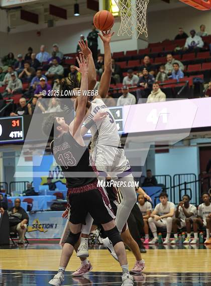 Thumbnail 3 in New Rochelle vs. Scarsdale (NYSPHSAA Section 1 Class AAA Semifinal) photogallery.