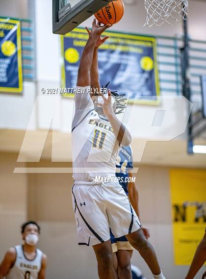 Thumbnail 3 in Westminster Catawba Christian vs Northwood Temple Academy (NCISAA 2A Semifinal) photogallery.